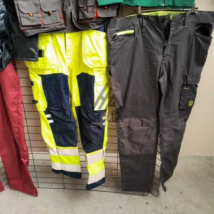 Vêtements de travail - 110 pièces