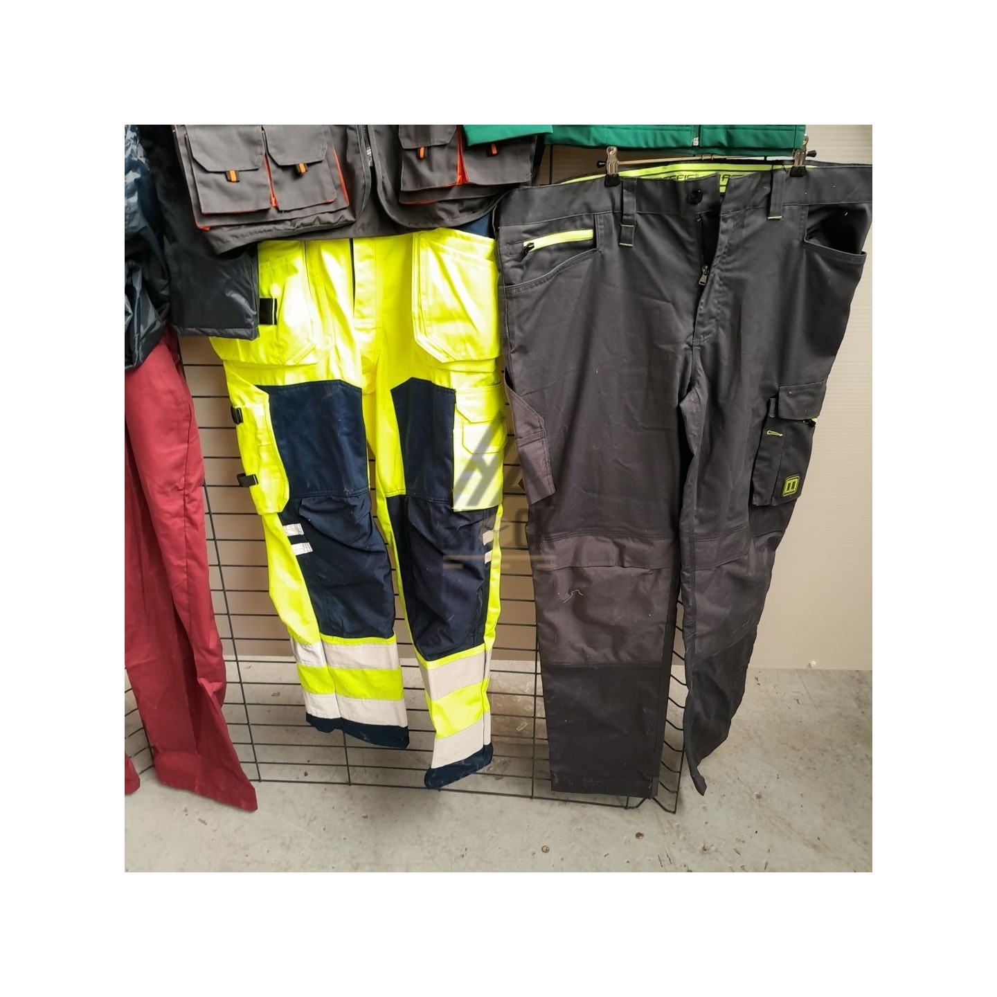 Vêtements de travail - 110 pièces