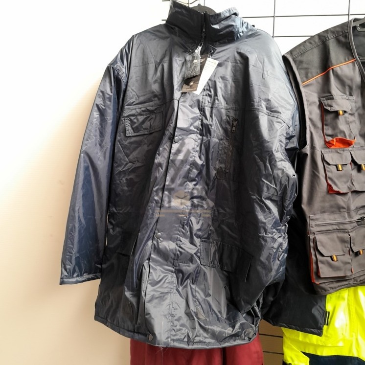 Vêtements de travail - 110 pièces