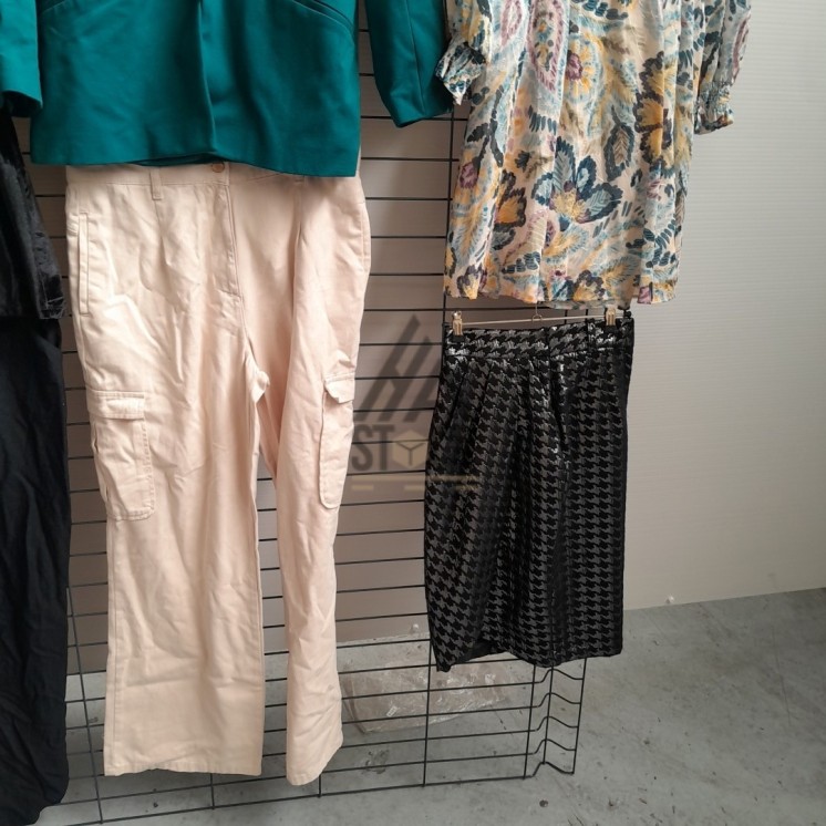 TEXTILE - NAF NAF -  50 pièces