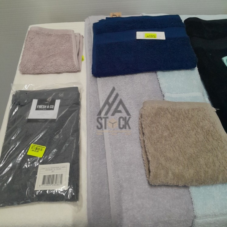 SERVIETTE - 110 pièces