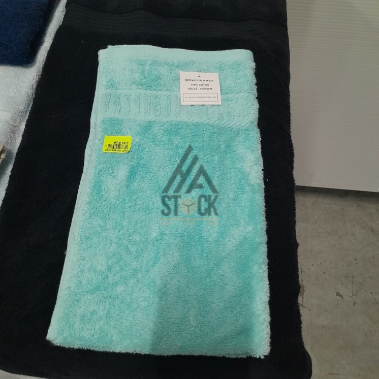 SERVIETTE - 110 pièces