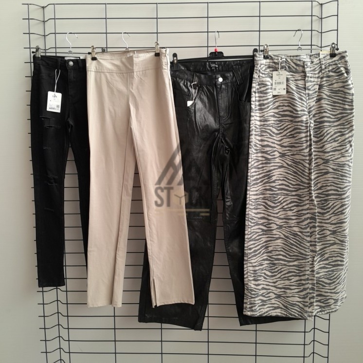 Pantalon JENNIFER - 40 pièces