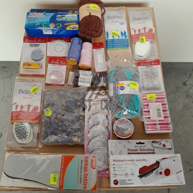 MERCERIE - 300 pièces