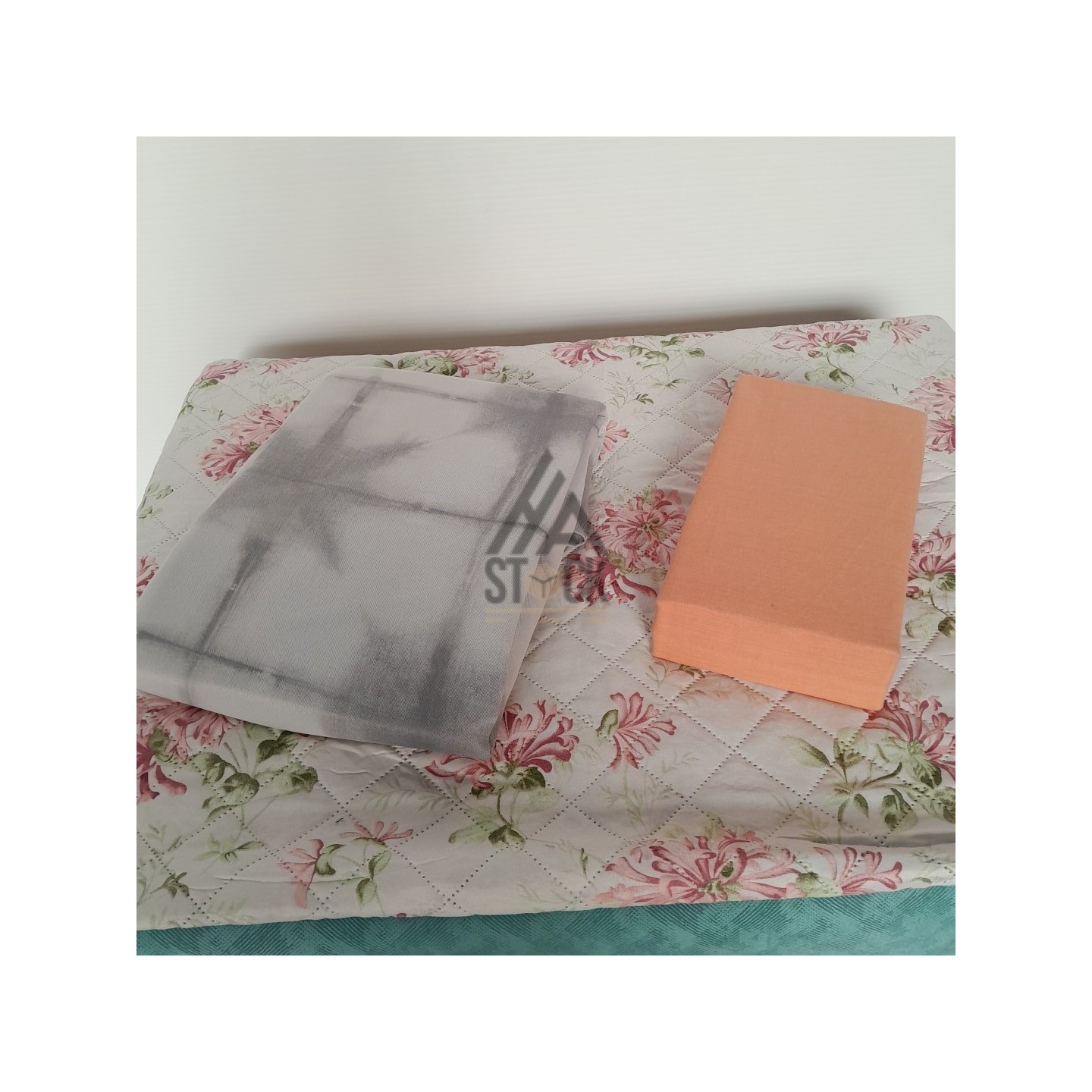 LINGE DE MAISON VRAC - 200 pièces