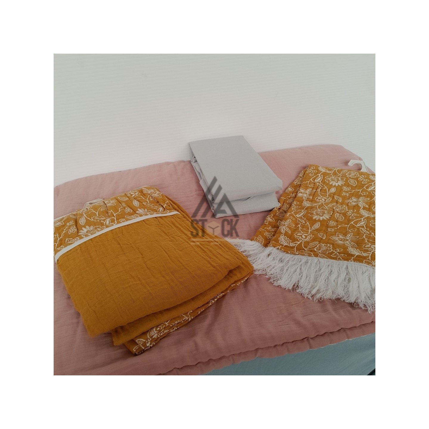 LINGE DE MAISON VRAC - 180 pièces