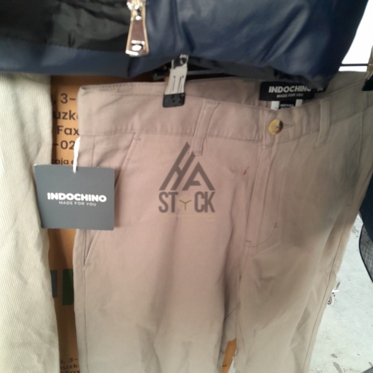 TEXTILE MARQUE  - 700 pièces