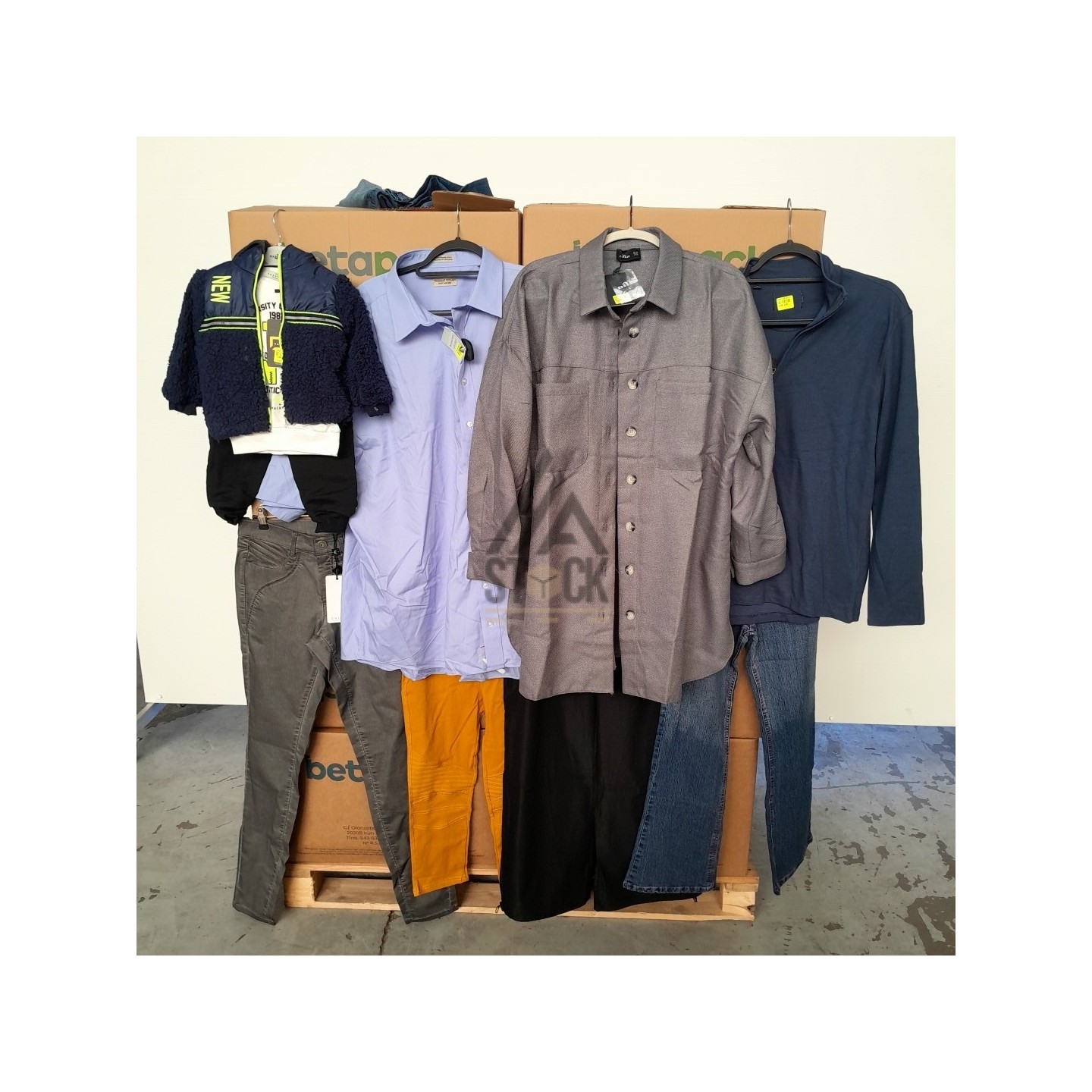 TEXTILE - 700 pièces