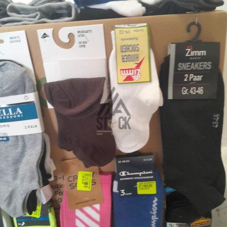 CHAUSSETTE - 300 paires