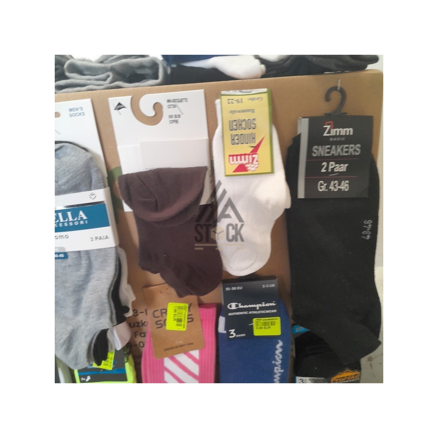 CHAUSSETTE - 300 paires