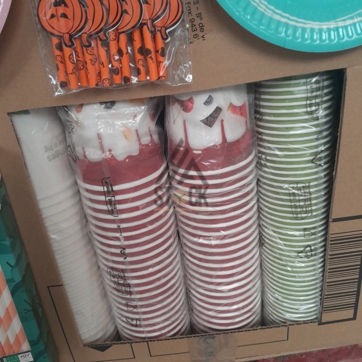 VAISSELLE JETABLE - 320 pièces