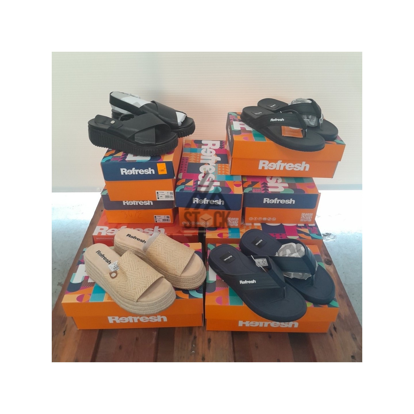 CHAUSSURE ÉTÉ en boite - REFRESH - 12 paires