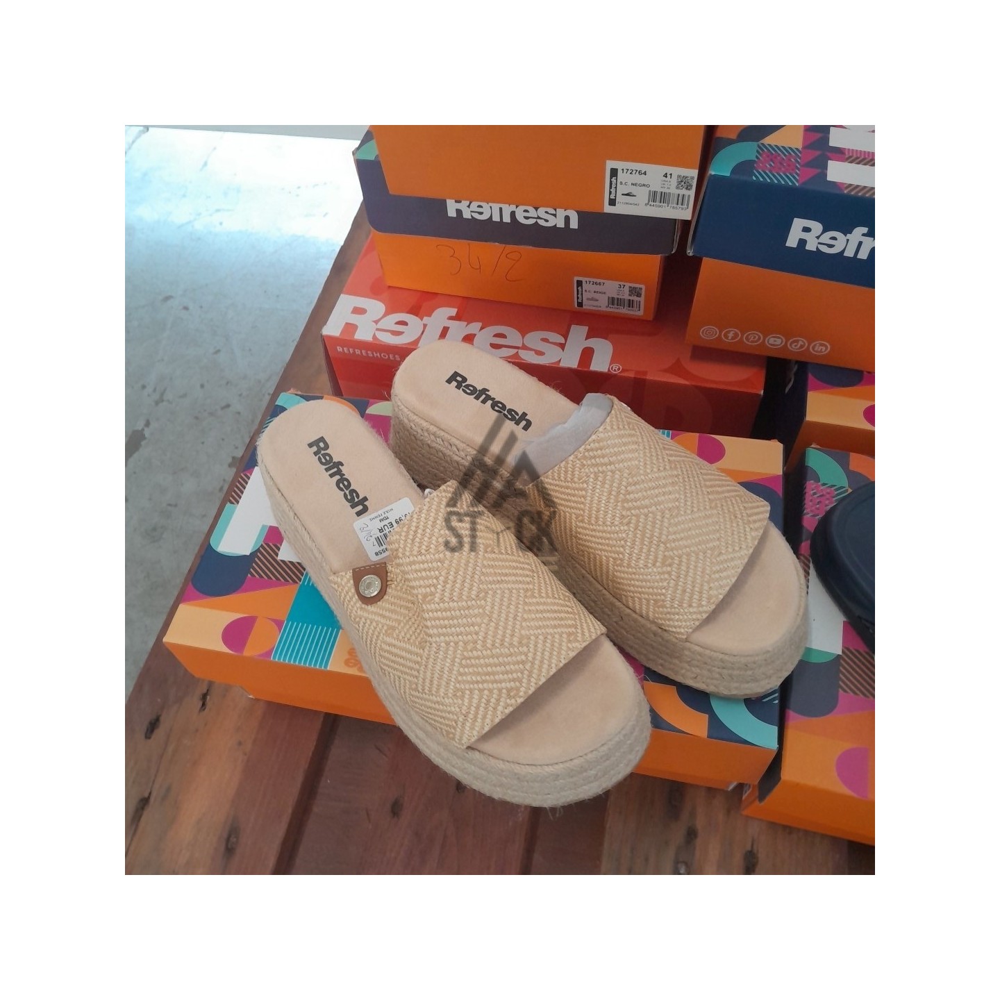 CHAUSSURE ÉTÉ en boite - REFRESH - 12 paires