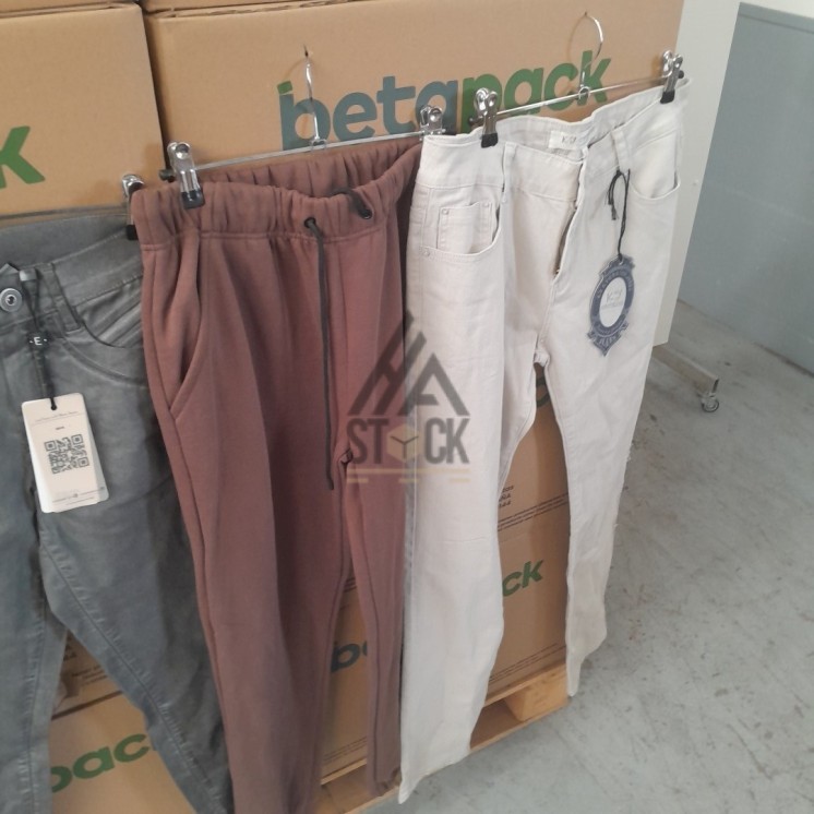 TEXTILE - 700 pièces