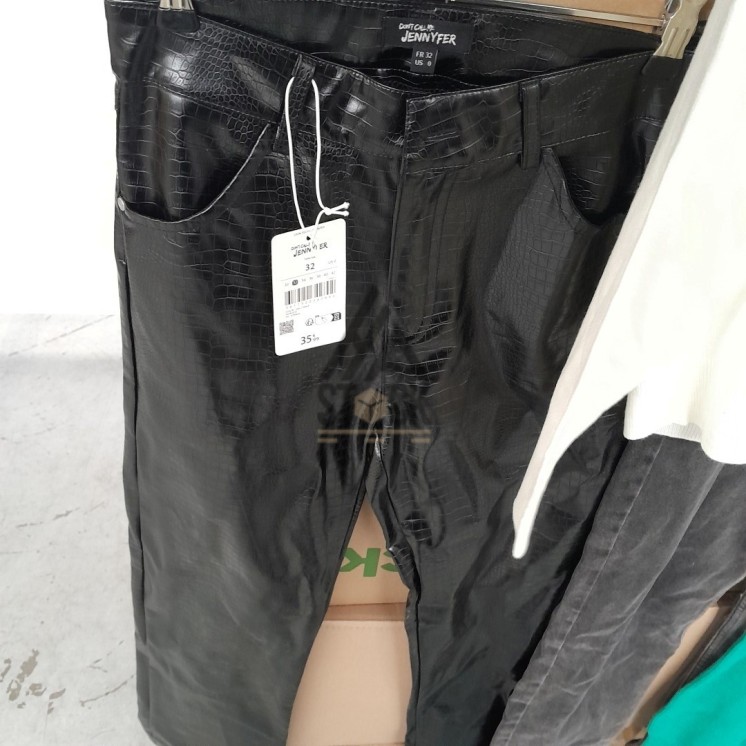 TEXTILE MARQUE  - 700 pièces