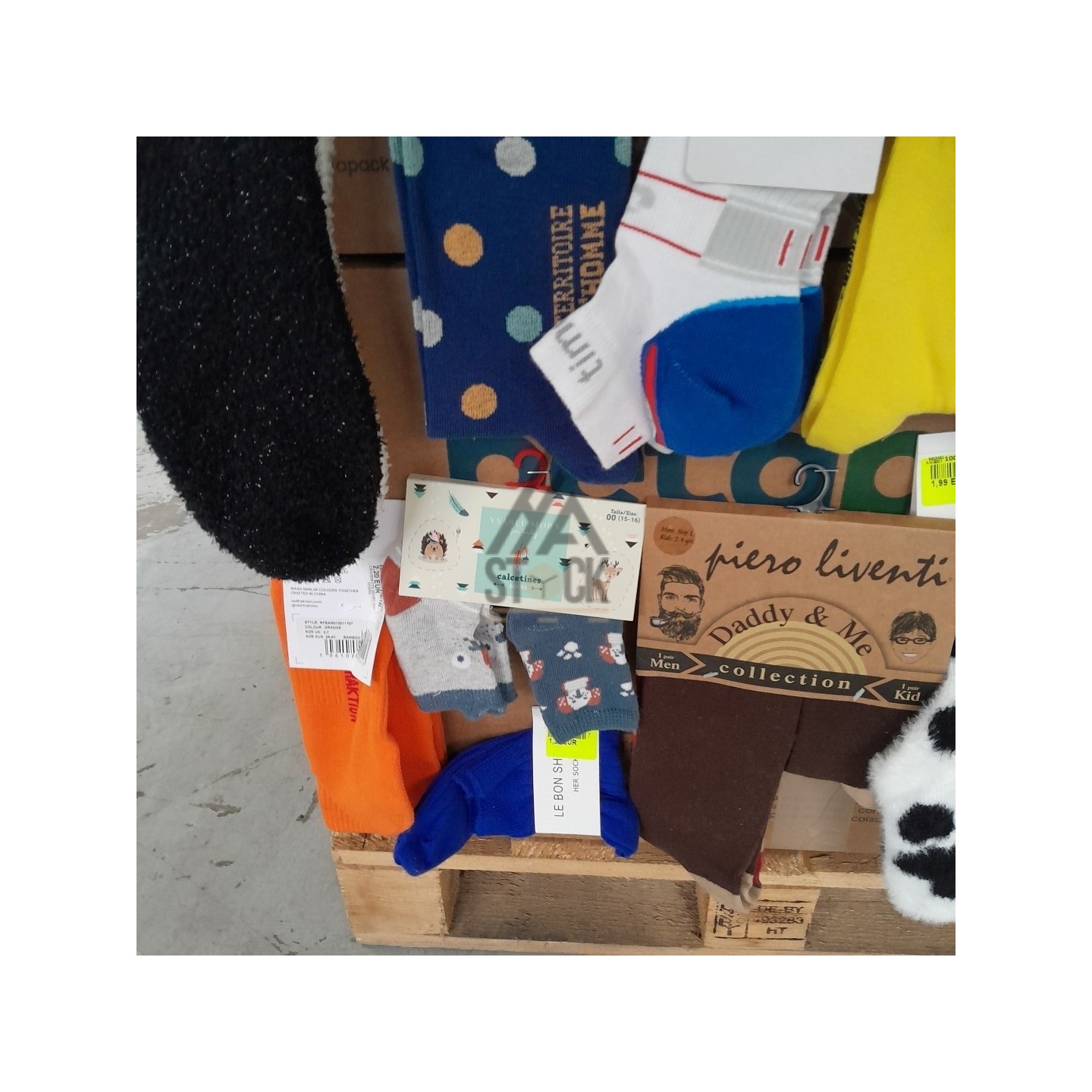 CHAUSSETTE - 300 paires