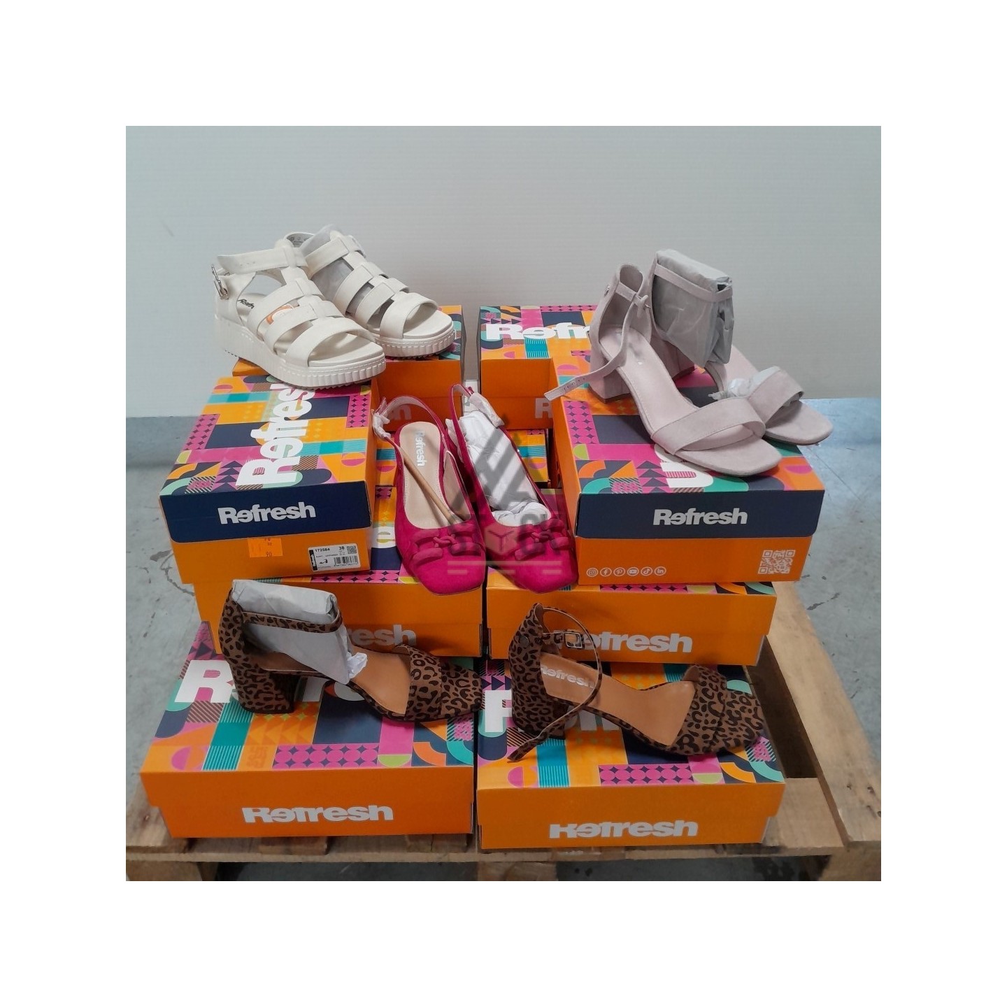 CHAUSSURE ÉTÉ en boite - REFRESH - 15 paires