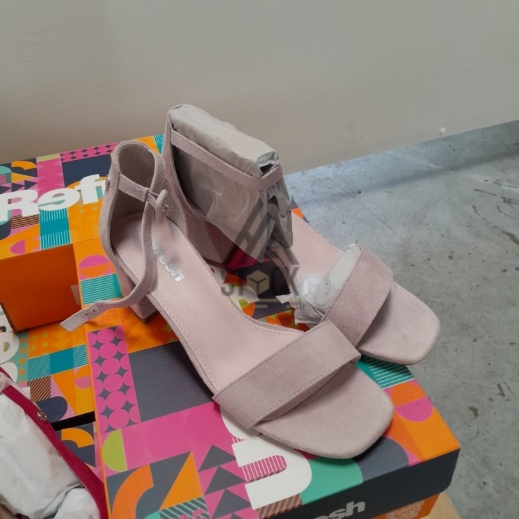 CHAUSSURE ÉTÉ en boite - REFRESH - 15 paires