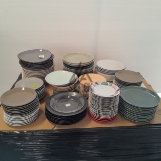 Assiette - 150 pièces