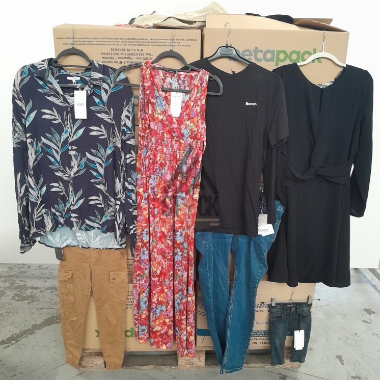 TEXTILE MARQUE  - 700 pièces