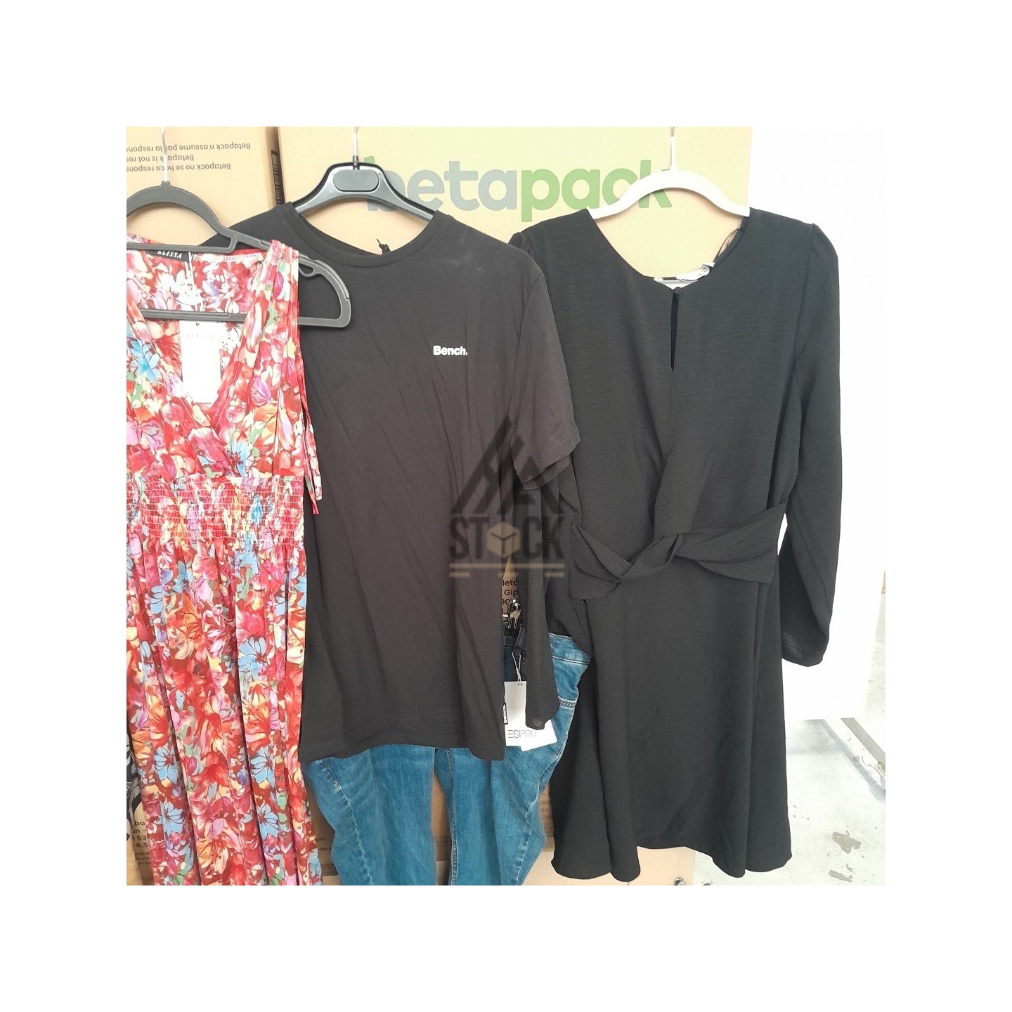 TEXTILE MARQUE  - 700 pièces