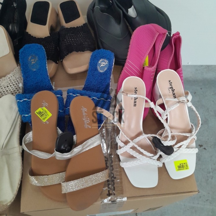 CHAUSSURES  ÉTÉ - 70 paires