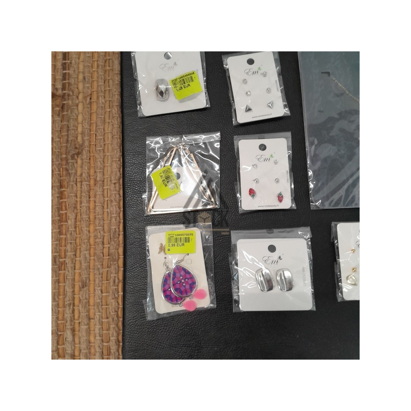 BIJOUX - 300 pièces