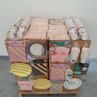 VAISSELLE JETABLE - 300 pièces