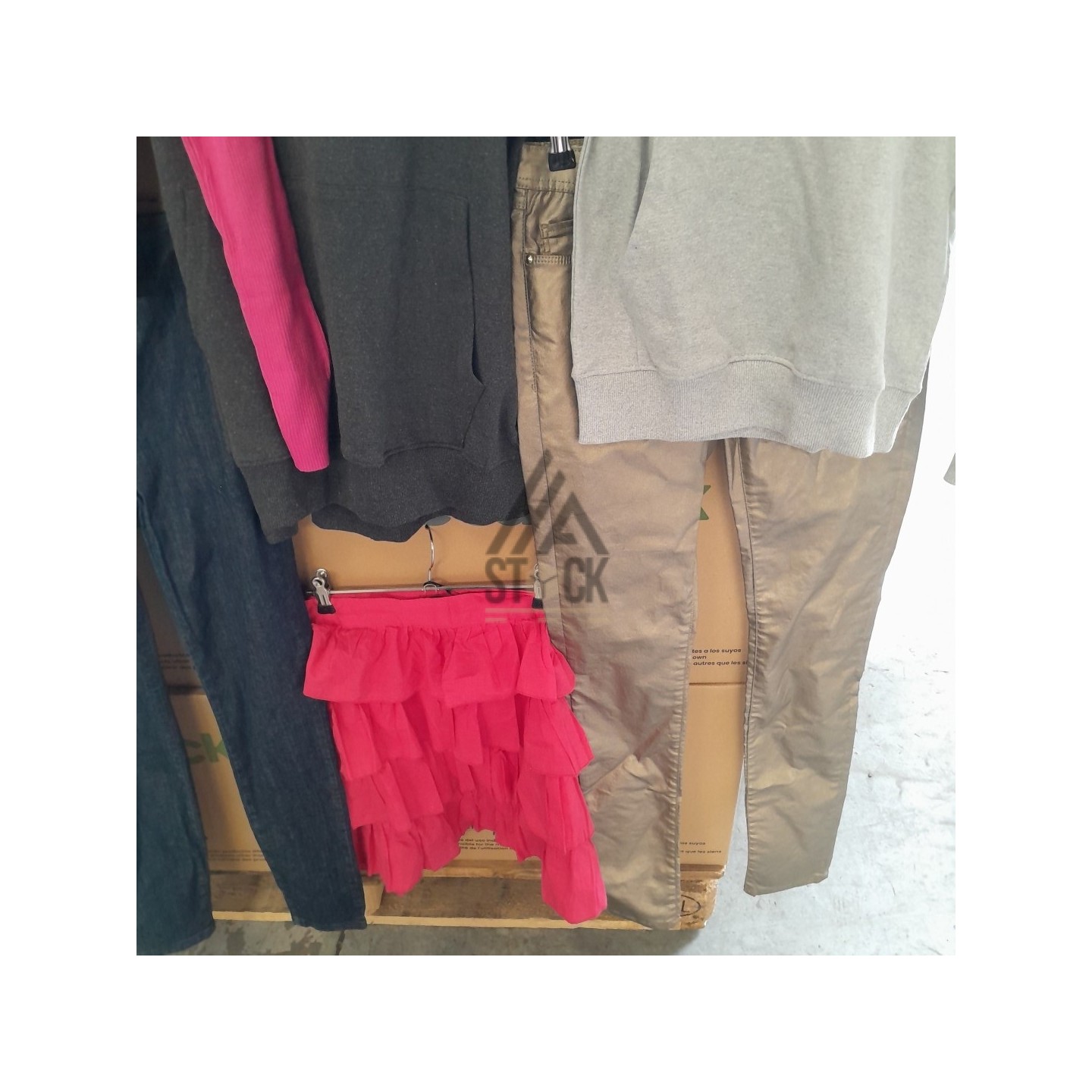 TEXTILE - 700 pièces