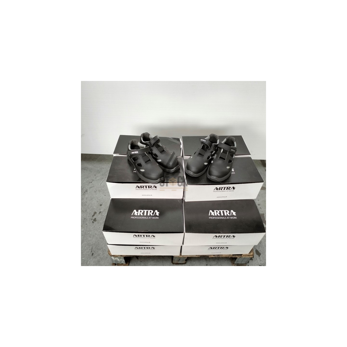 CHAUSSURE SÉCURITÉ en boite - ARTRA - 17 paires