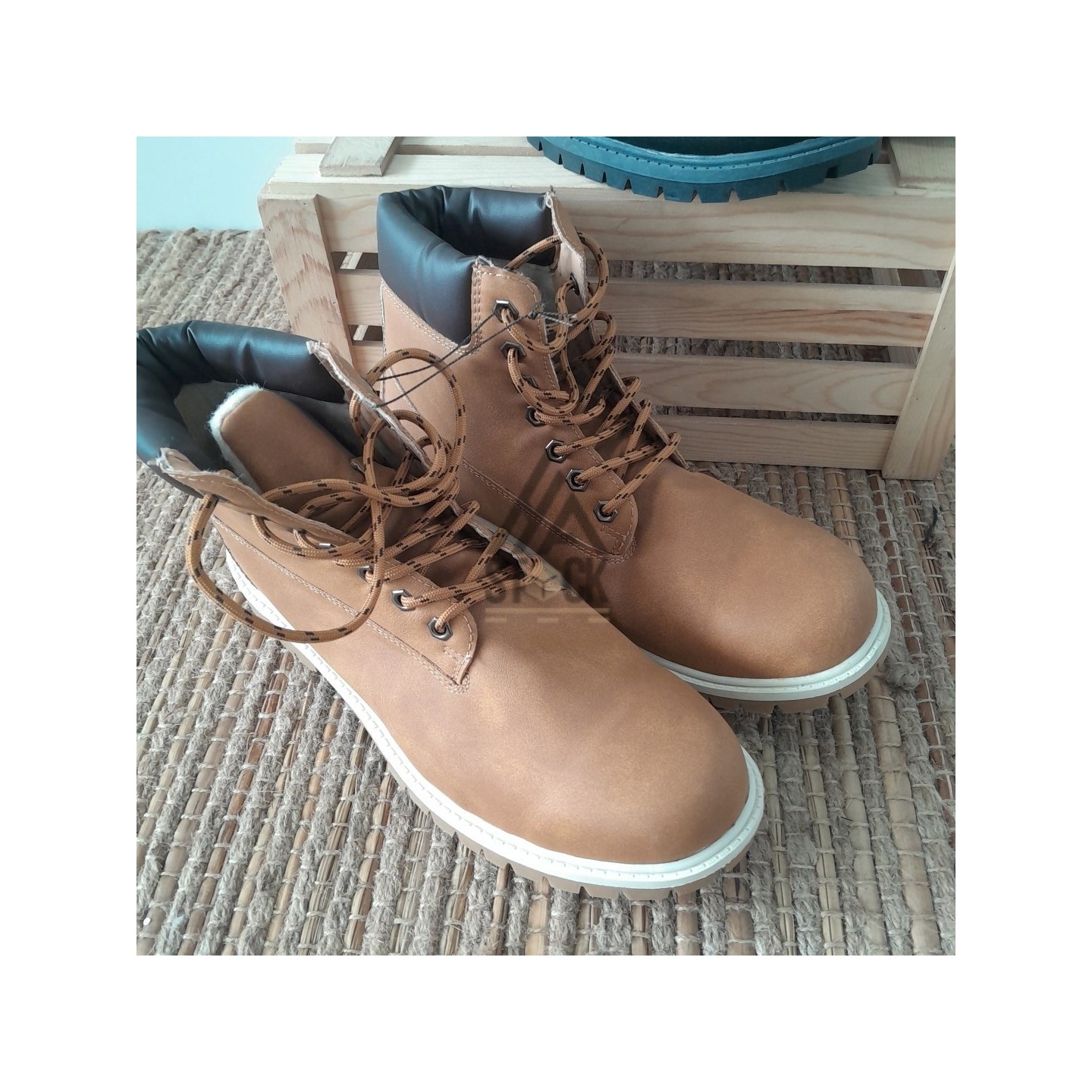 BOOTS homme - 18 paires