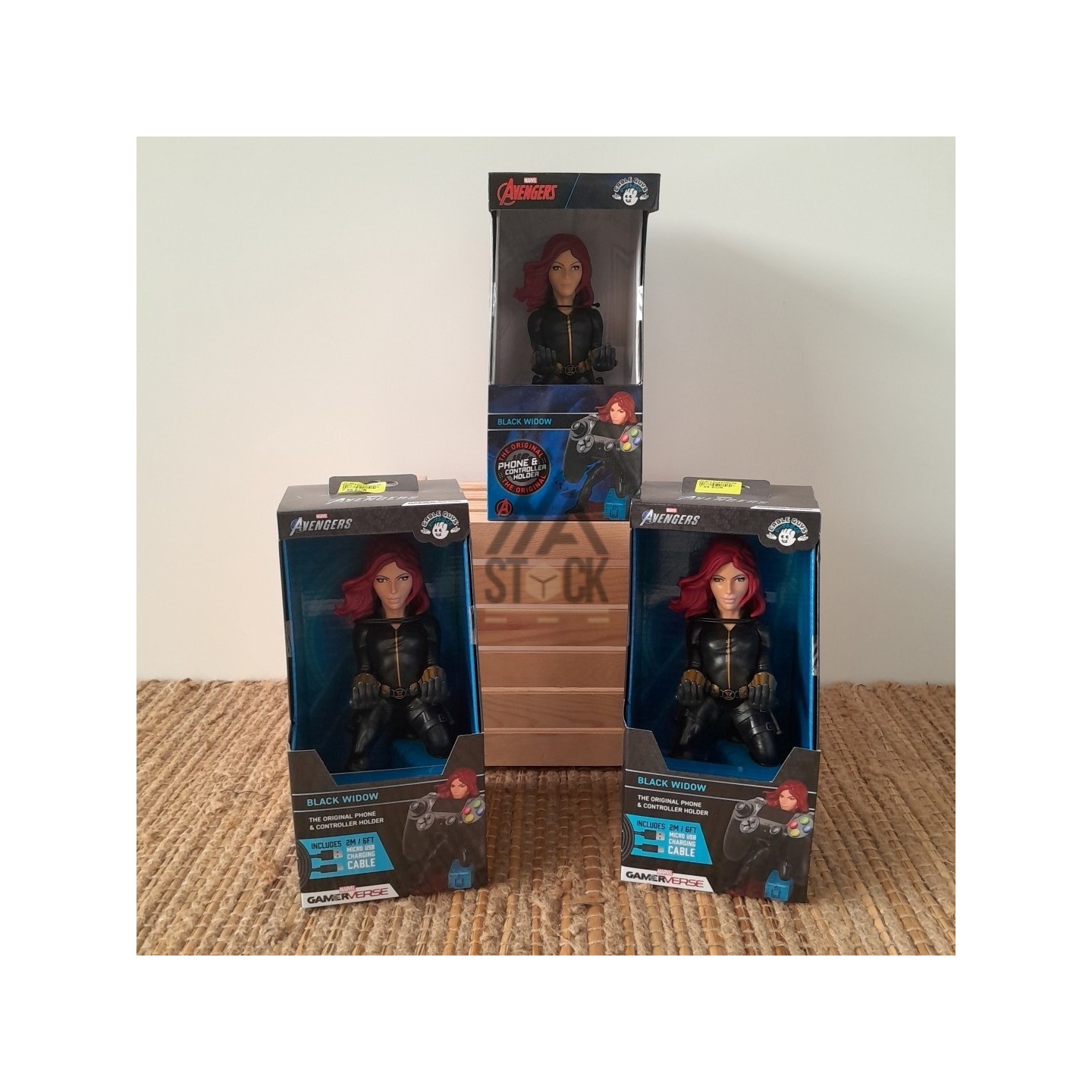 Support téléphone & manette AVENGERS - 13 pièces