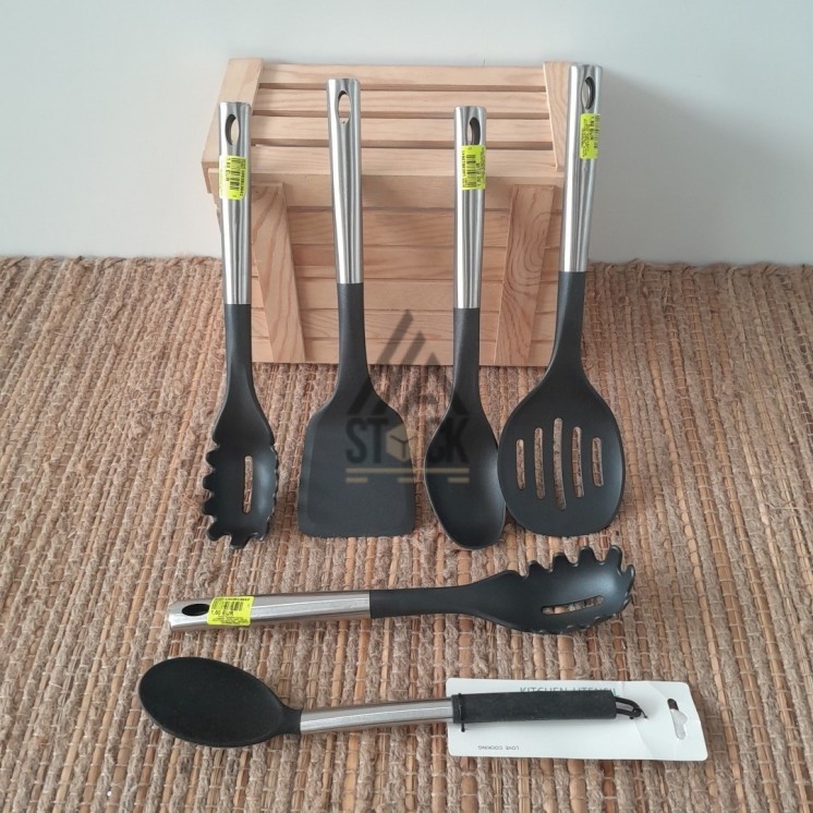 Ustensiles de cuisine - 60 pièces