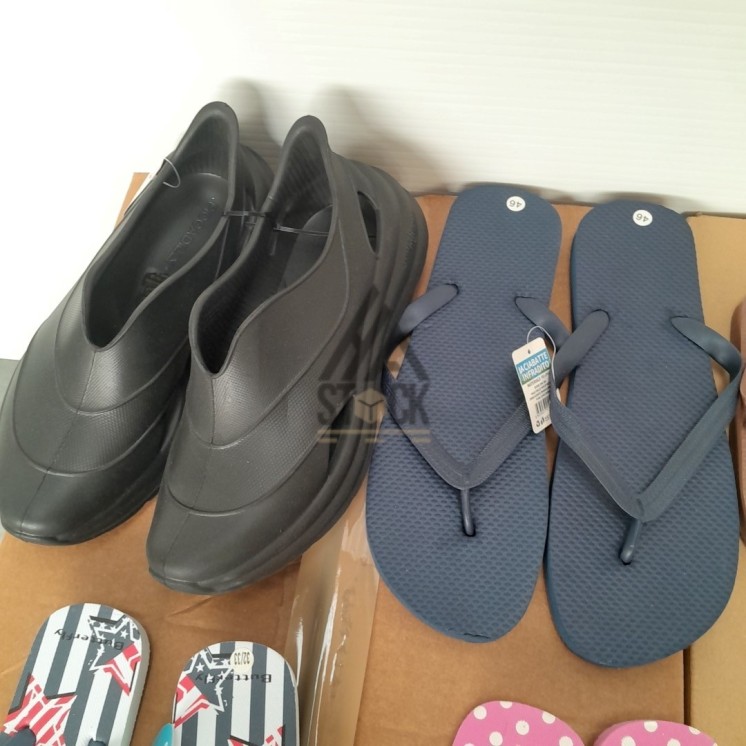 Tong & Crocs - 60 pièces