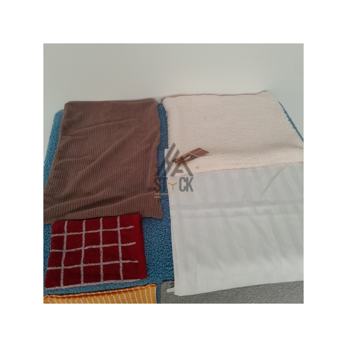 LINGE DE MAISON VRAC - 220 pièces