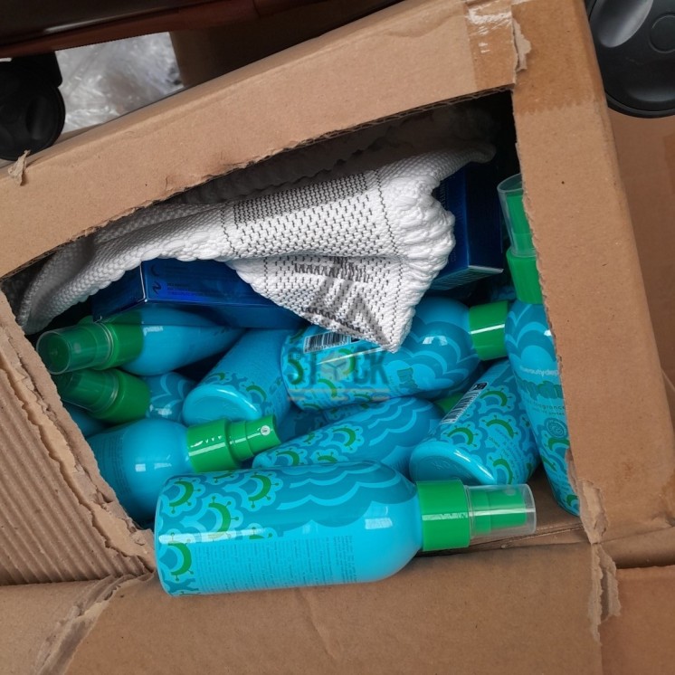 PALETTE A****N - A295