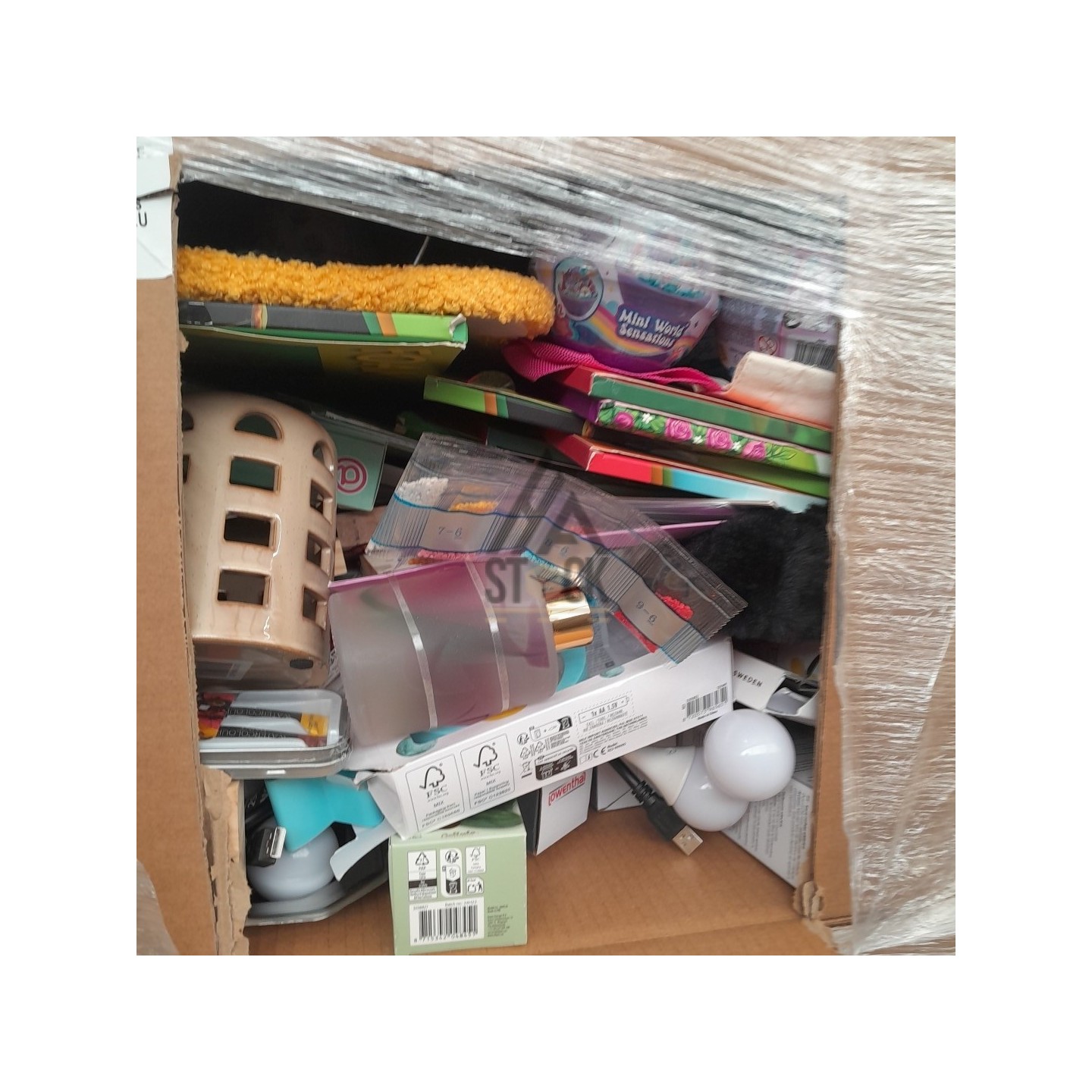 PALETTE A****N - A301