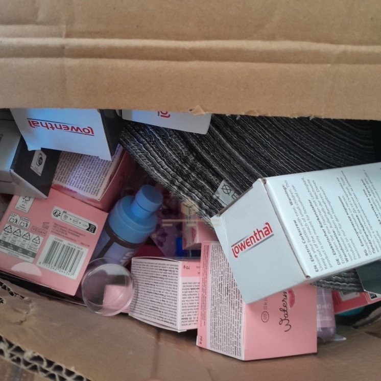 PALETTE A****N - A302