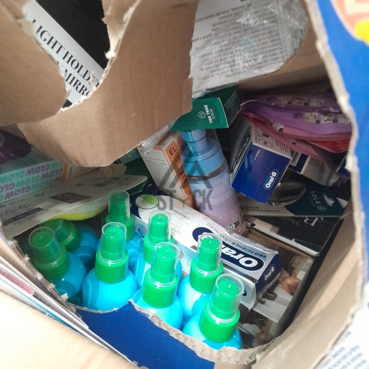 PALETTE A****N - A303