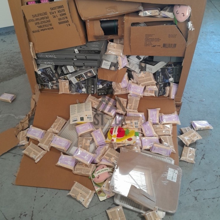 PALETTE A****N - A305