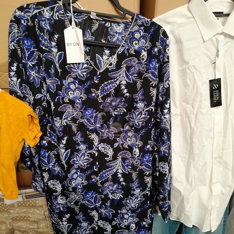 TEXTILE MARQUE  - 700 pièces