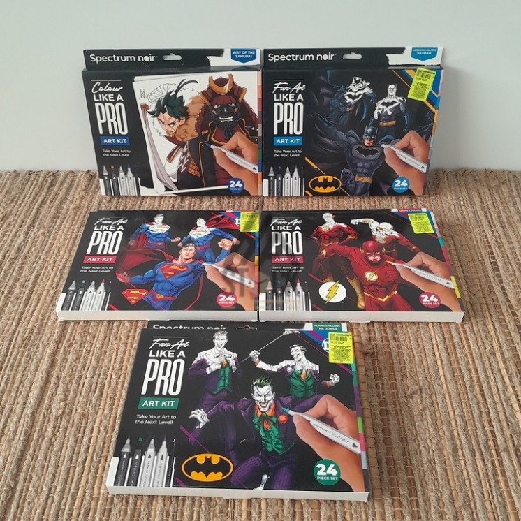 Kit d'apprentissage dessin - MARVEL - 12 pièces