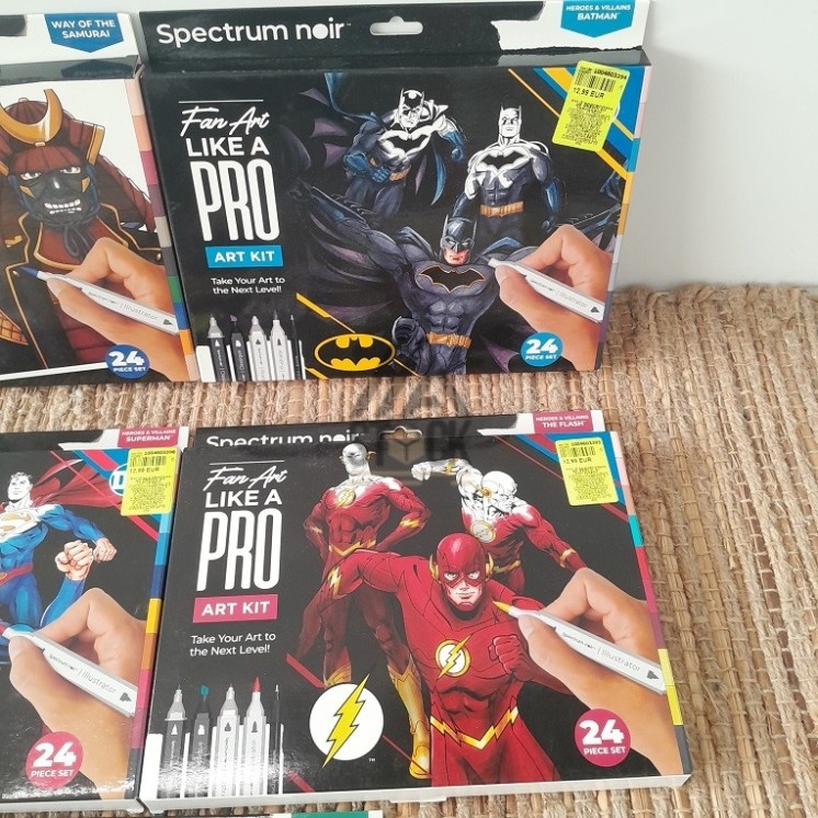 Kit d'apprentissage dessin - MARVEL - 12 pièces