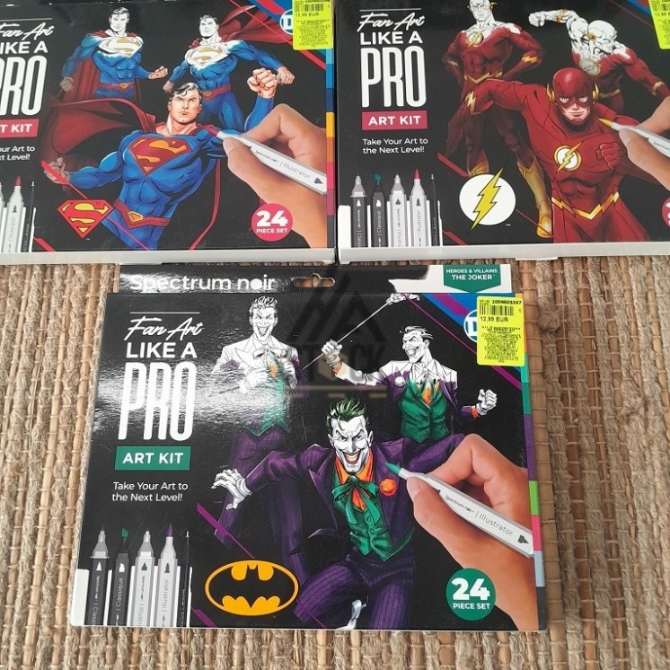 Kit d'apprentissage dessin - MARVEL - 12 pièces