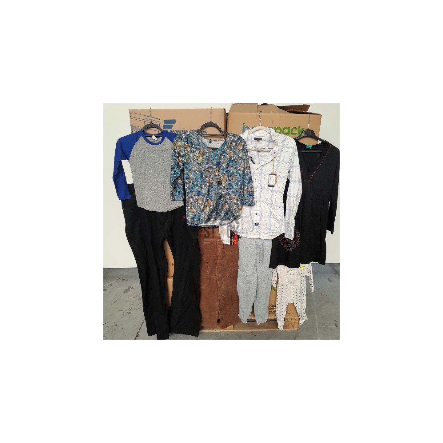 TEXTILE - 700 pièces