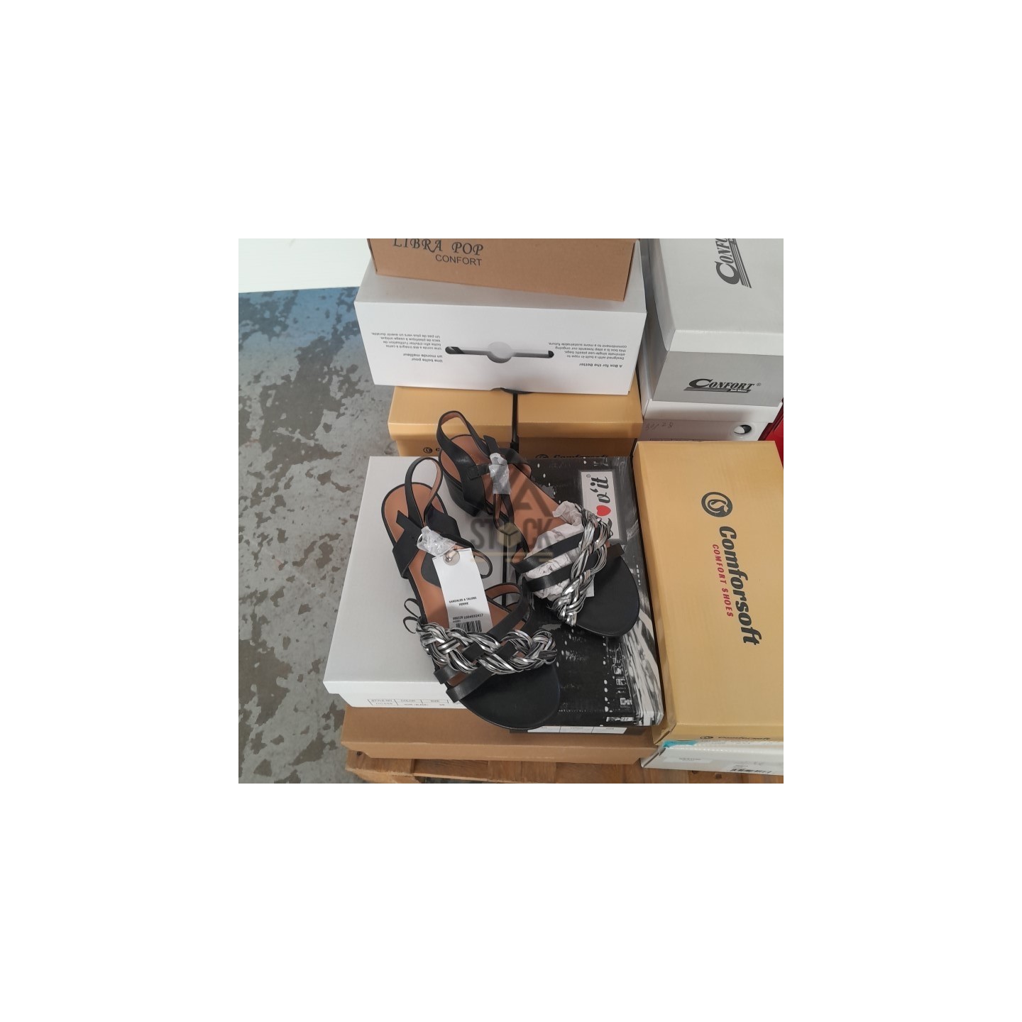 CHAUSSURE ÉTÉ en boite - 25 paires