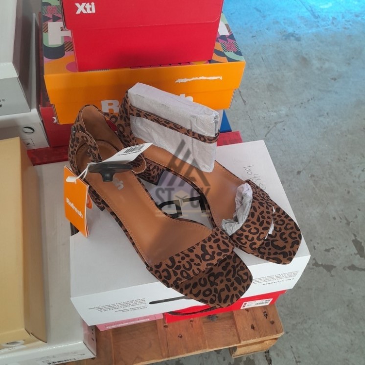 CHAUSSURE ÉTÉ en boite - 25 paires