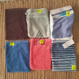 Gant de toilette - 150 pièces