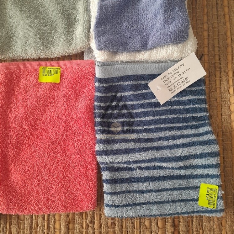 Gant de toilette - 150 pièces