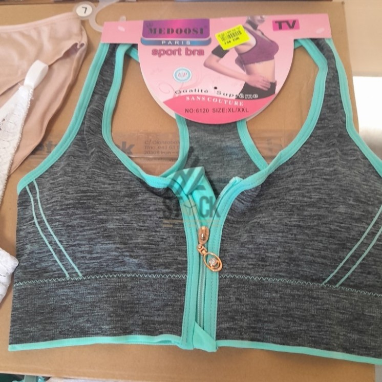 SOUS VETEMENTS FEMME - 210 pièces